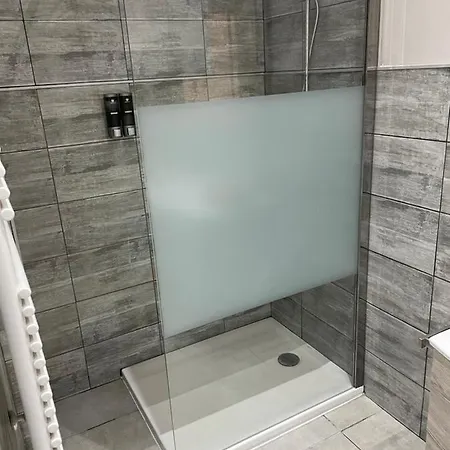 Un Piano Sotto Arturo * Турин