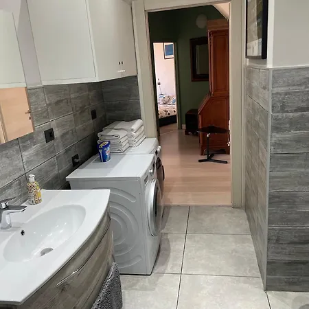 Apartmán Un Piano Sotto Arturo Turín